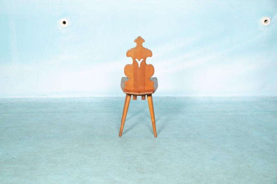 Image 1 of Brutalist massief houten Tiroler stoel, solid pine chair