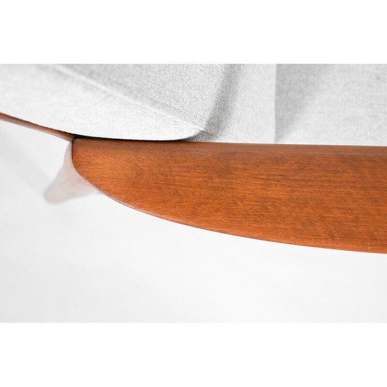 Image 1 of Vintage Stefan fauteuil in teak en lichtgrijze stof voor Swarzędz, 1960