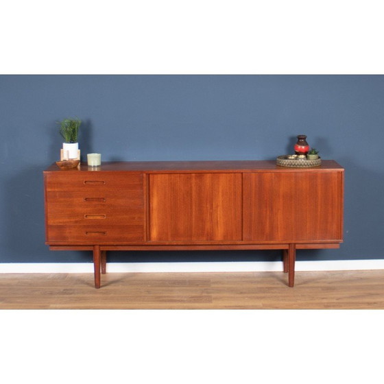 Image 1 of Vintage Scandinavisch Zweeds dressoir van teakhout, jaren 1960