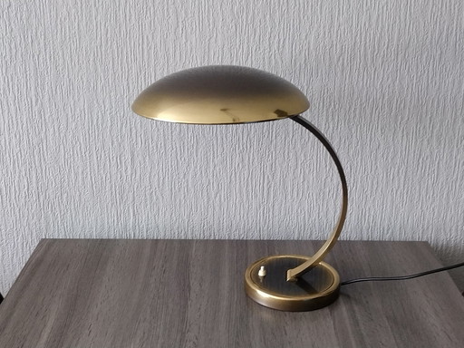 Bauhaus lamp Kaiser Idell 6751 door Christian Dell