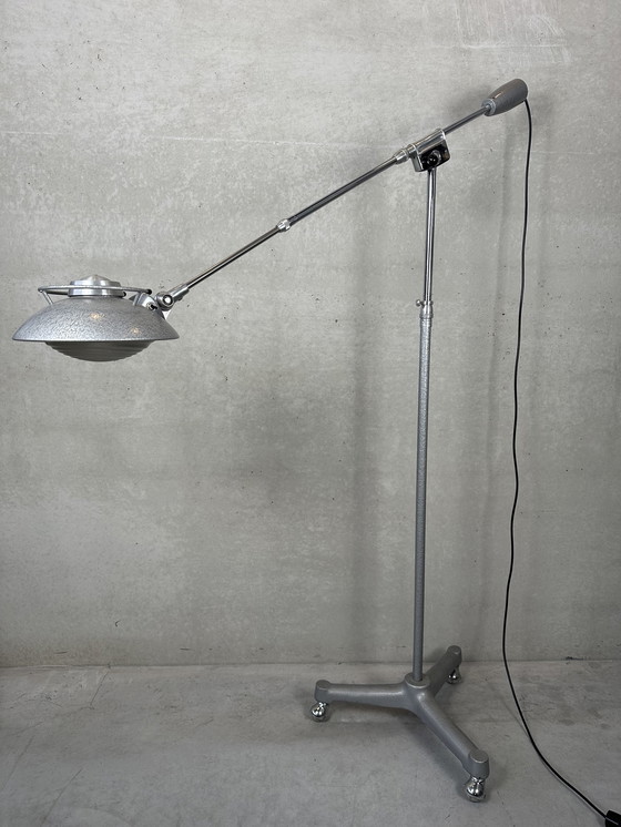 Image 1 of Ferdinand Solère vloerlamp