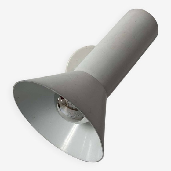 Image 1 of Verstelbare wandlamp van chroom en wit metaal door Raak - Nederland 1970