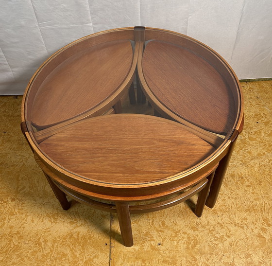 Image 1 of Mid Century Retro Vintage Teak Ronde Nathan Salontafel Trinity 1960