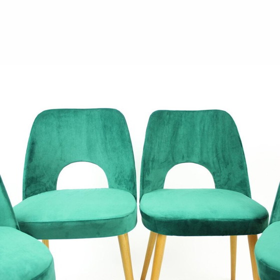 Image 1 of Set van 4 vintage eetkamerstoelen in fluweel van Oswald Haerdtl voor Ton, Tsjecho-Slowakije 1950