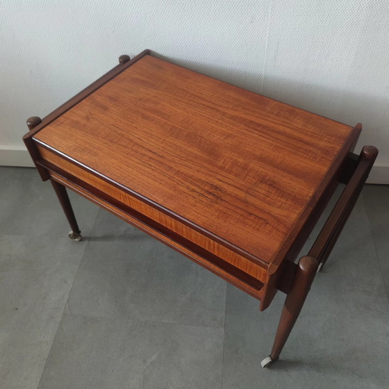 Image 1 of Vintage Deense trolley/bijzettafel in teak