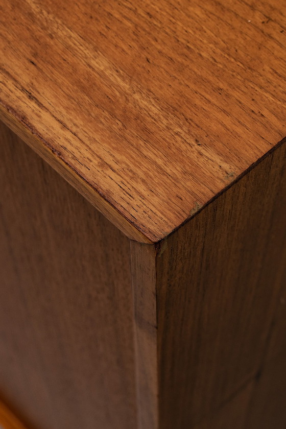 Image 1 of Vintage dressoir