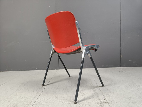 Image 1 of Vintage Italiaanse stapelbare eetkamerstoelen, 1970S