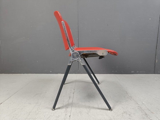 Image 1 of Vintage Italiaanse stapelbare eetkamerstoelen, 1970S