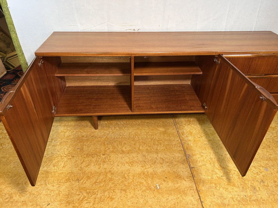 Image 1 of Mid Century Retro Vintage Teak Dressoir van Mcintosh