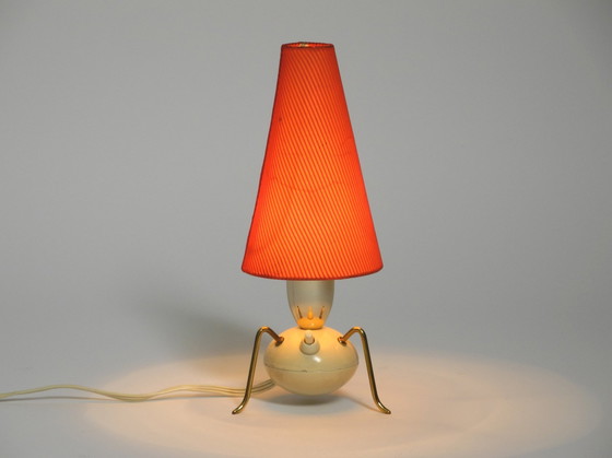 Image 1 of Prachtige Zeer Zeldzame Originele Mid Century Moderne Messing Driepoot Tafellamp