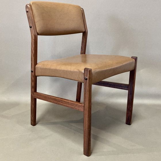 Image 1 of Scandinavisch ontwerp" 1950 Rosewood hoge tafel en 6 stoelen.