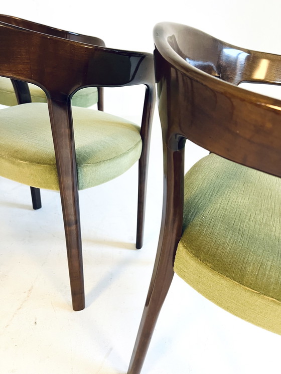 Image 1 of 6X Italiaanse Mahonie & Velvet Eetkamerstoelen