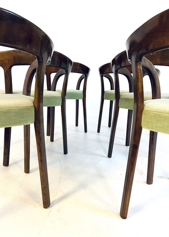 Image 1 of 6X Italiaanse Mahonie & Velvet Eetkamerstoelen