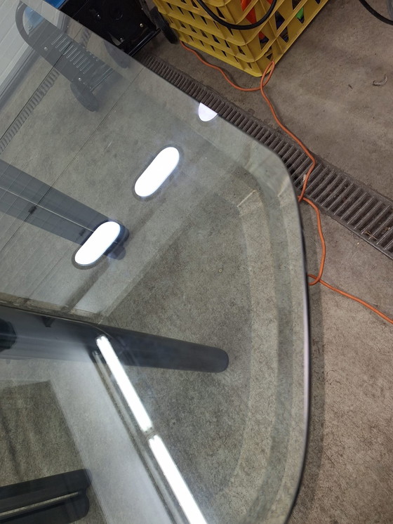 Image 1 of Zanotta Eettafel