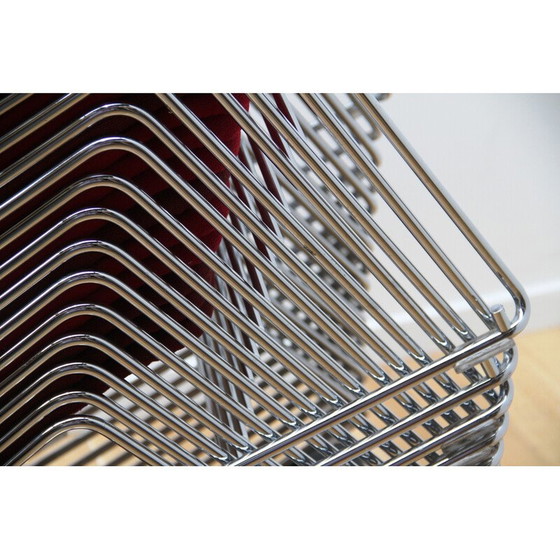 Image 1 of Set van 16 vintage "40/4" stoelen van verchroomd metaal en rode wol, door David Rowland voor Howe