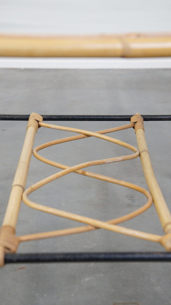 Image 1 of Vintage Rotan Salontafel Met Glazen Tafelblad