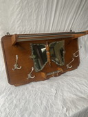 Vintage kapstok met geslepen spiegel