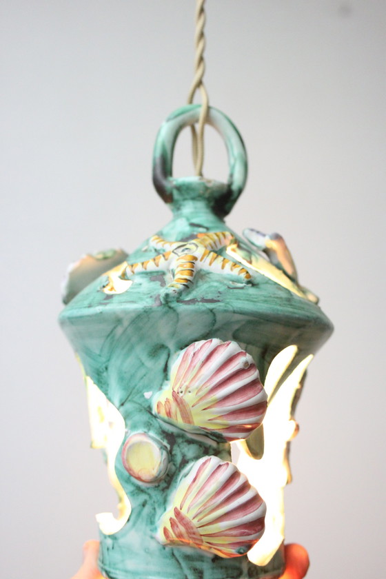 Image 1 of Oude keramische zeevruchten lantaarn uit Vietri Sul Mare, Italië