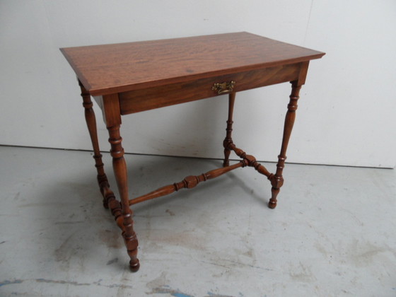 Image 1 of Vintage sidetable met lade