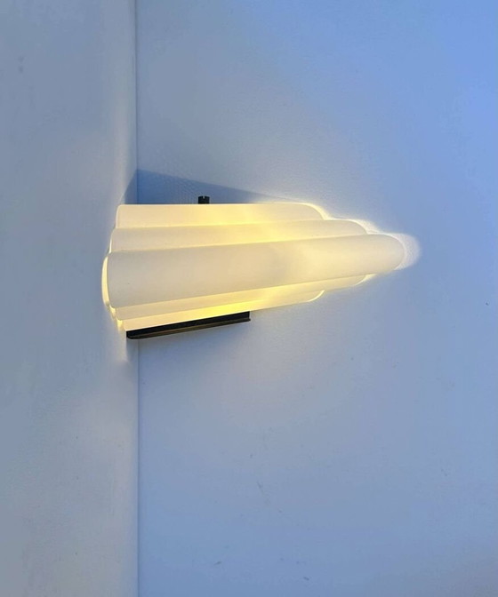 Image 1 of Murano Opaline Glazen Hoek Wandlamp van Vetri - Italië 1970