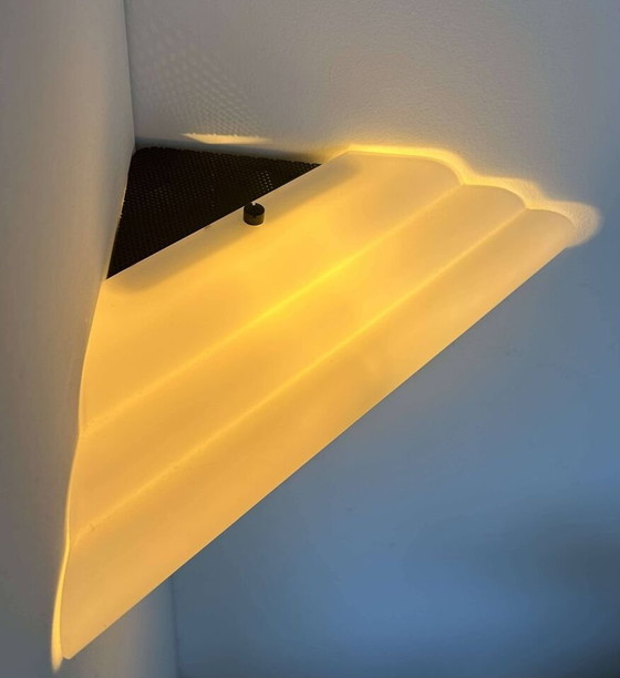 Image 1 of Murano Opaline Glazen Hoek Wandlamp van Vetri - Italië 1970