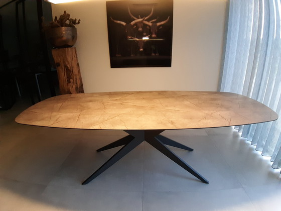 Image 1 of Baenks tafel met 6 stoelen