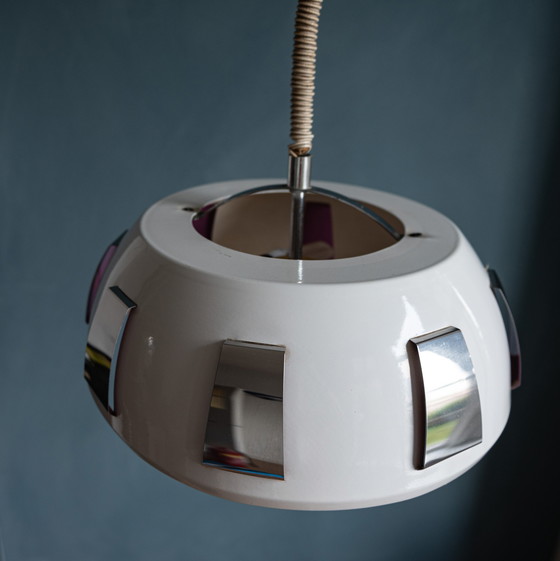 Image 1 of Space age UFO lamp van Lakro Amstelveen