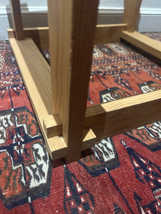 Image 1 of Brutalistische salontafel van hout en gerookt glas