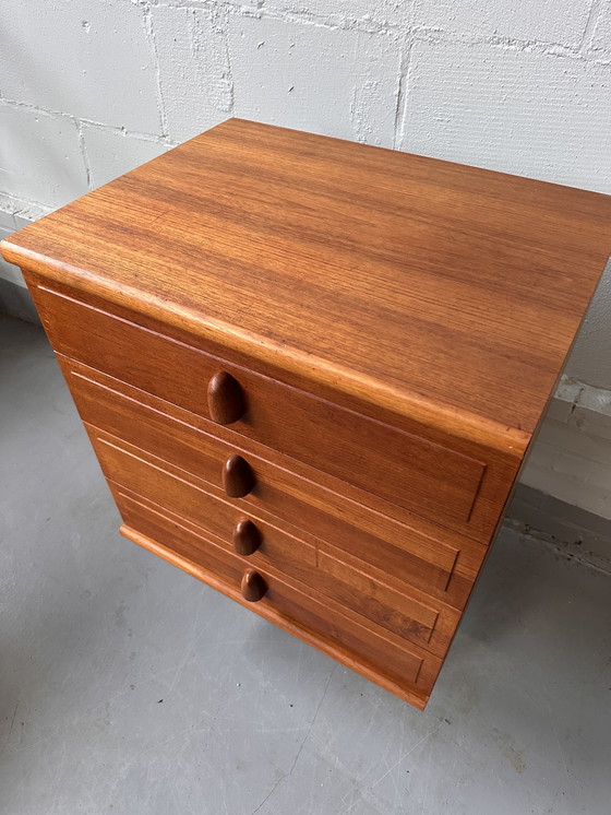 Image 1 of Vintage ladekast teak