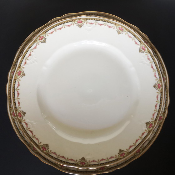 Image 1 of Set van 2 antieke porseleinen borden Esprit Pompadour Romantique