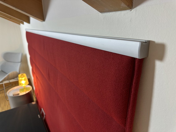 Image 1 of Röwa Genio bed met wanddecoratie vilt rood