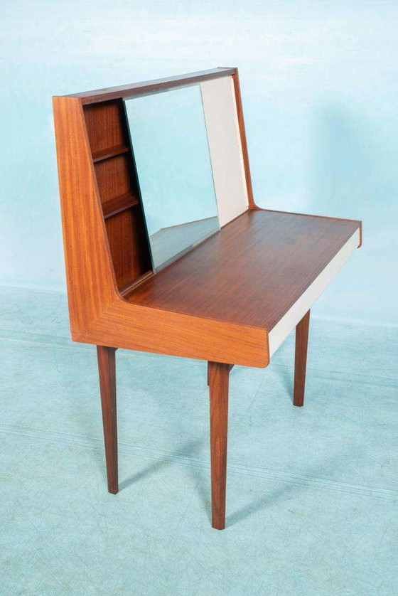 Image 1 of Vintage Kaptafel jaren 60 Finland, teak dressing table 60s