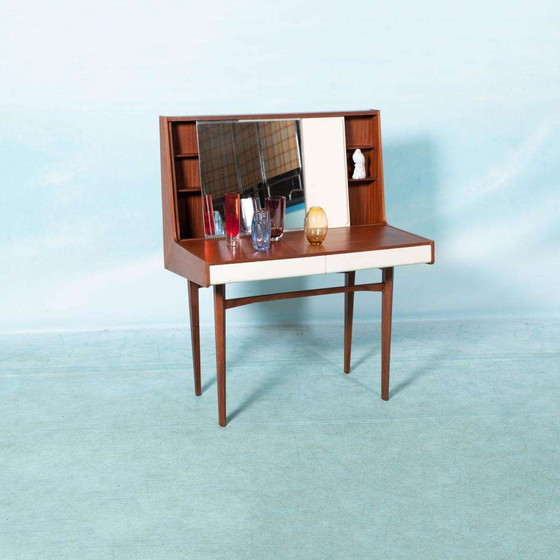 Image 1 of Vintage Kaptafel jaren 60 Finland, teak dressing table 60s