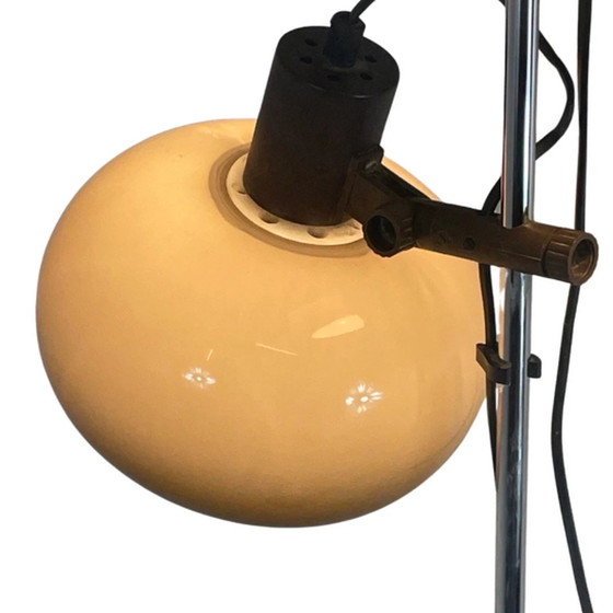 Image 1 of Vintage vloerlamp met twee kappen