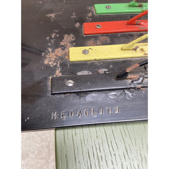 Image 1 of Vintage A16 "Projectie en vibratie" sculptuur van Medaglini, 1975