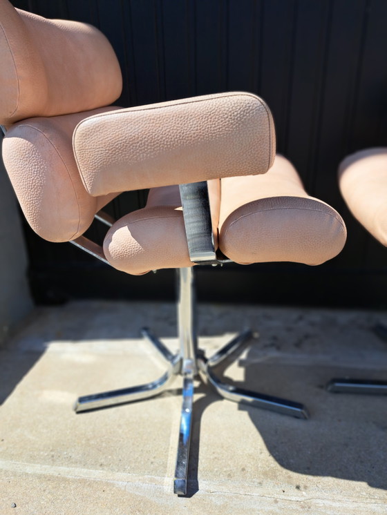 Image 1 of 2x Vintage 1970,s Bureau stoelen