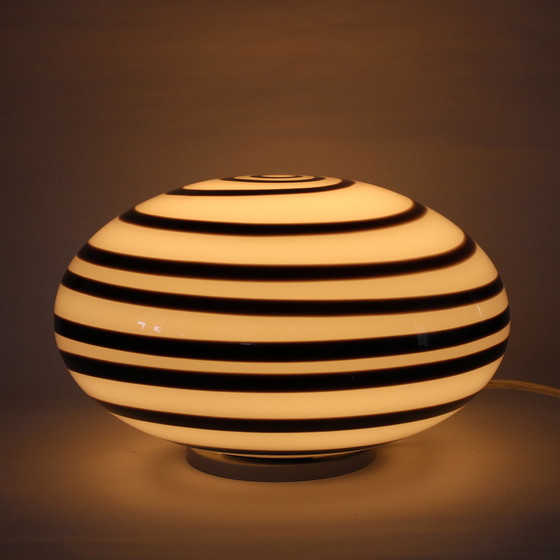 Image 1 of Eglo Swirl Glas Zebra Lampe