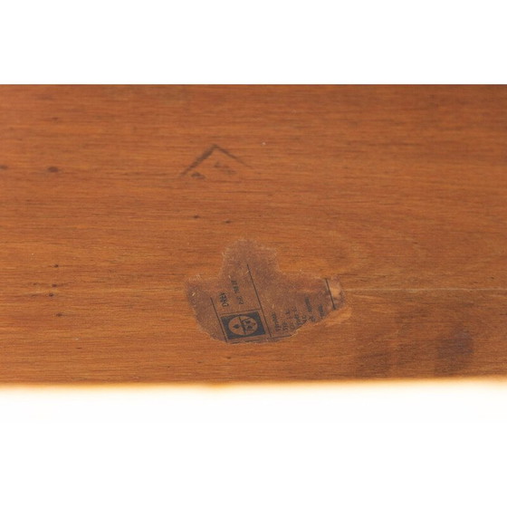 Image 1 of Mid century eikenhouten bijzettafel van Dřevopodnik Holešov, Tsjecho-Slowakije 1960