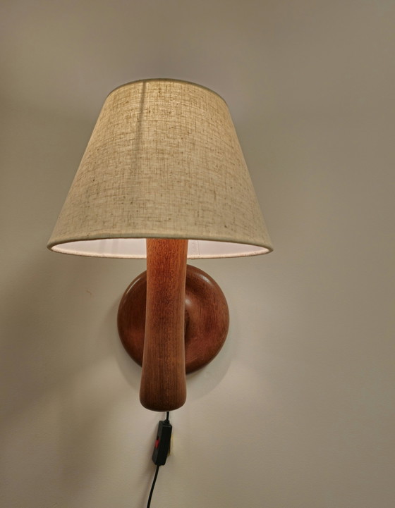 Image 1 of Vintage Dyrlund Deense Wandlamp Lamp Teak Linnen