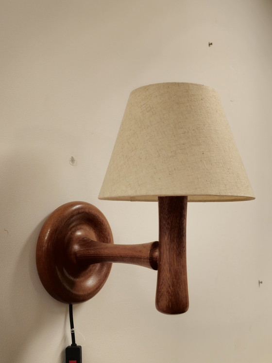 Image 1 of Vintage Dyrlund Deense Wandlamp Lamp Teak Linnen