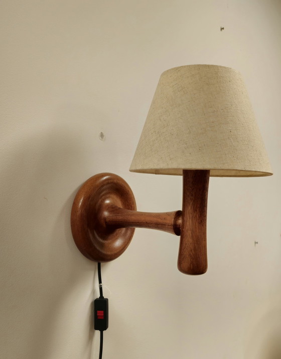 Image 1 of Vintage Dyrlund Deense Wandlamp Lamp Teak Linnen