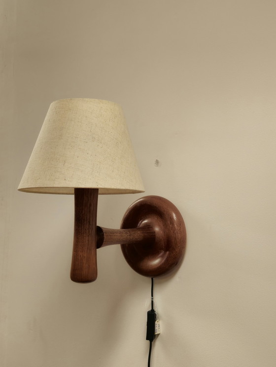 Image 1 of Vintage Dyrlund Deense Wandlamp Lamp Teak Linnen