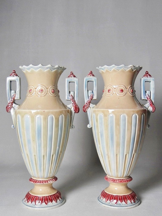 Image 1 of Paar Majolica vazen, antieke Art Deco Barbotine in de smaak van antiek Minton