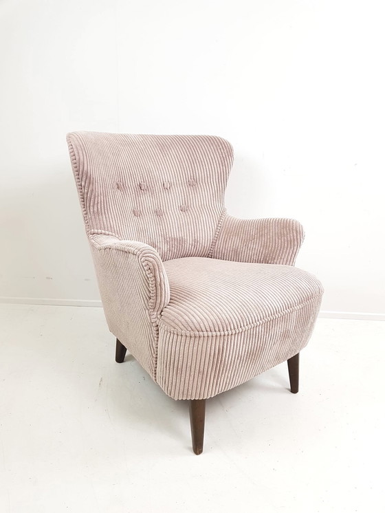 Image 1 of Artifort Theo Ruth fauteuil dames | nieuw gestoffeerd roze