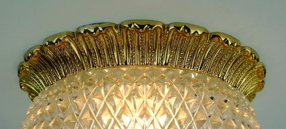 Image 1 of vintage glazen plafondarmatuur limburg A 637 getextureerd verguld aluminium jaren 70