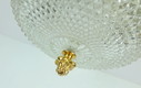 vintage glazen plafondarmatuur limburg A 637 getextureerd verguld aluminium jaren 70