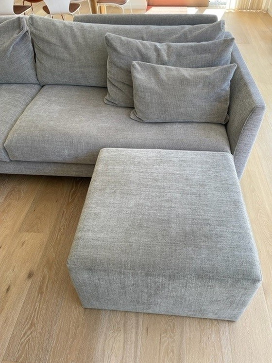 Image 1 of Montis Axel sofa + assorti poef