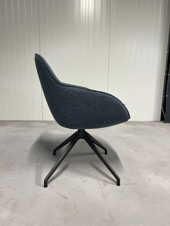 Image 1 of Bert plantagie Eetkamerstoel blauw