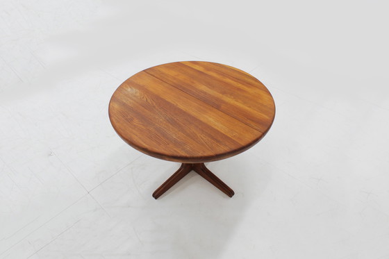 Image 1 of Vintage Deense ronde uitschuifbare eettafel jaren 60