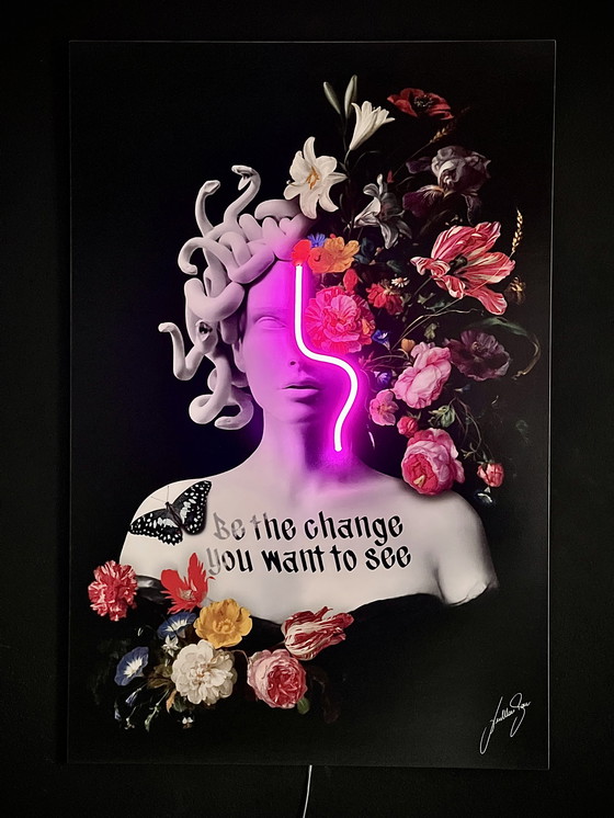 Image 1 of LedMansion Medusa Neon Roze PopArt Kunst Led-lamp